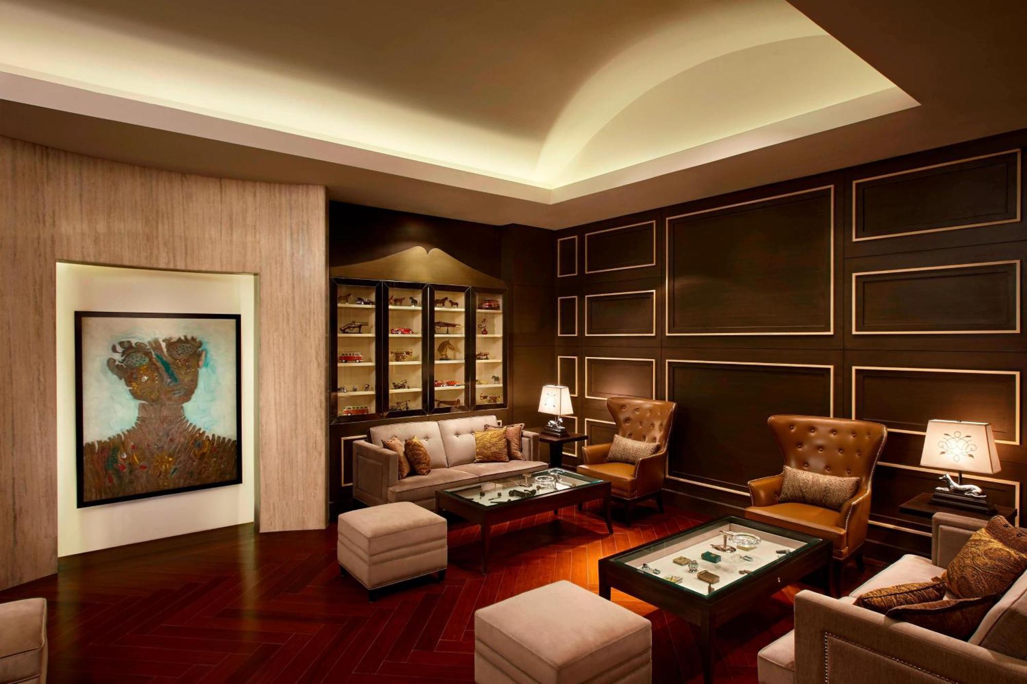 Itc Grand Chola, A Luxury Collection Hotel, Chennai Dış mekan fotoğraf The interior of the club