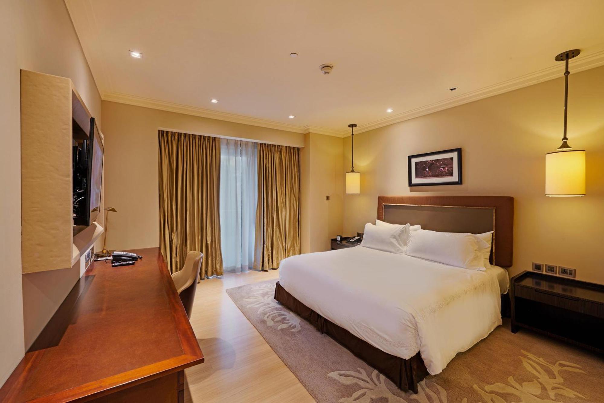 Itc Grand Chola, A Luxury Collection Hotel, Chennai Dış mekan fotoğraf A bedroom at the Taj Bengal