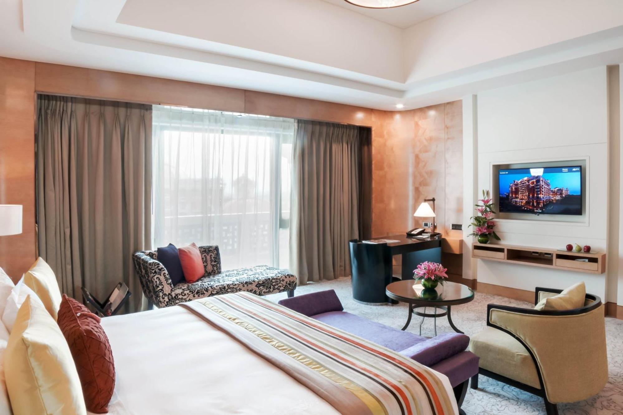 Itc Grand Chola, A Luxury Collection Hotel, Chennai Dış mekan fotoğraf A suite at the hotel