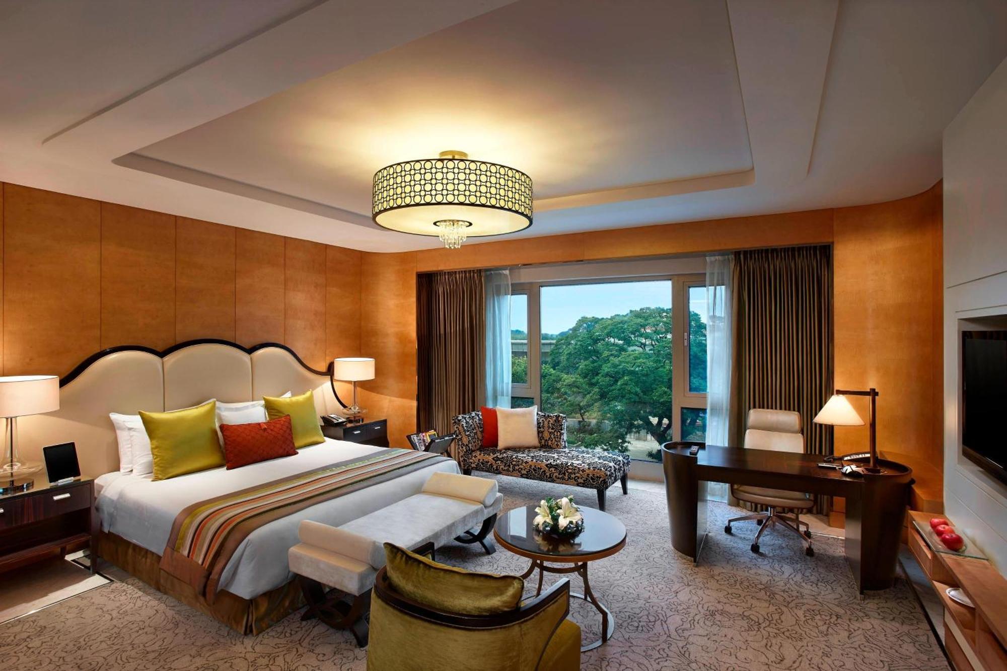 Itc Grand Chola, A Luxury Collection Hotel, Chennai Dış mekan fotoğraf A suite at the hotel